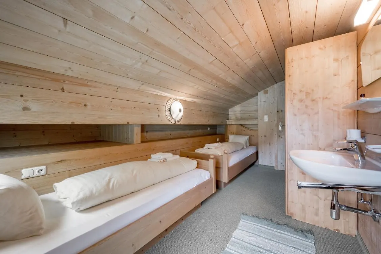 Holiday home Landhaus Im Gruenen Solden